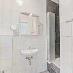 Businesshotel Lemon Self Check-in Messe Airport Mit Kueche - Monteure Willkommen Hotel