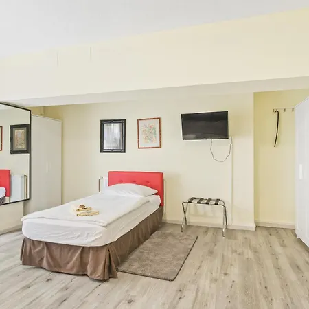 Businesshotel Lemon Self Check-in Messe Airport Mit Kueche - Monteure Willkommen Hotel