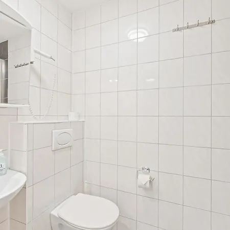 Businesshotel Lemon Self Check-in Messe Airport Mit Kueche - Monteure Willkommen Отель *