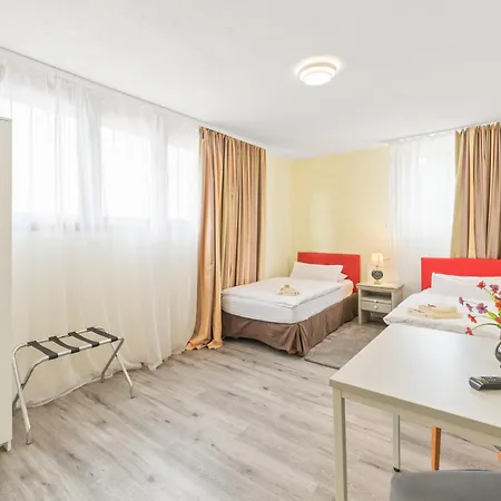 Businesshotel Lemon Self Check-in Messe Airport Mit Kueche - Monteure Willkommen * Neuhausen auf den Fildern
